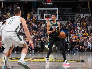 下篮球进攻 下篮球进攻