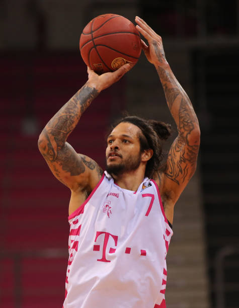 字母哥更多 字母哥更多