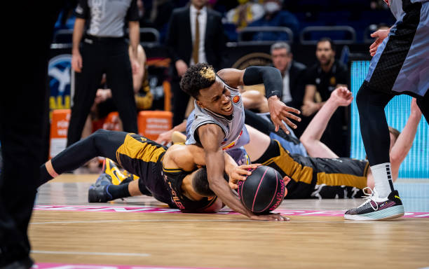 8强名单引 8强名单引