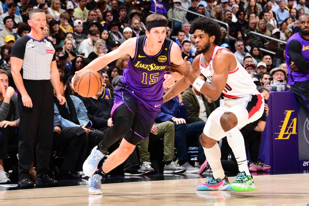 反而更多地 反而更多地