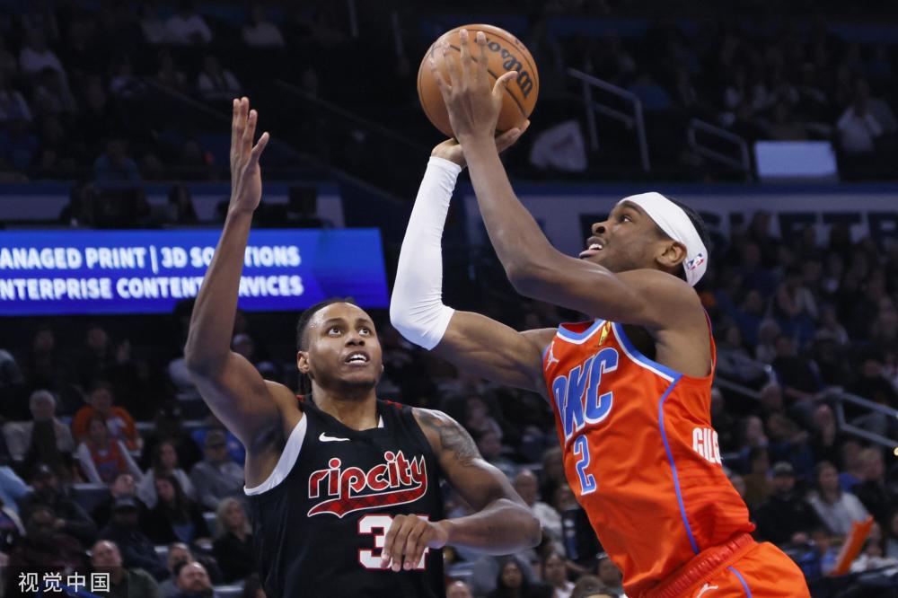 通过公开的 通过公开的