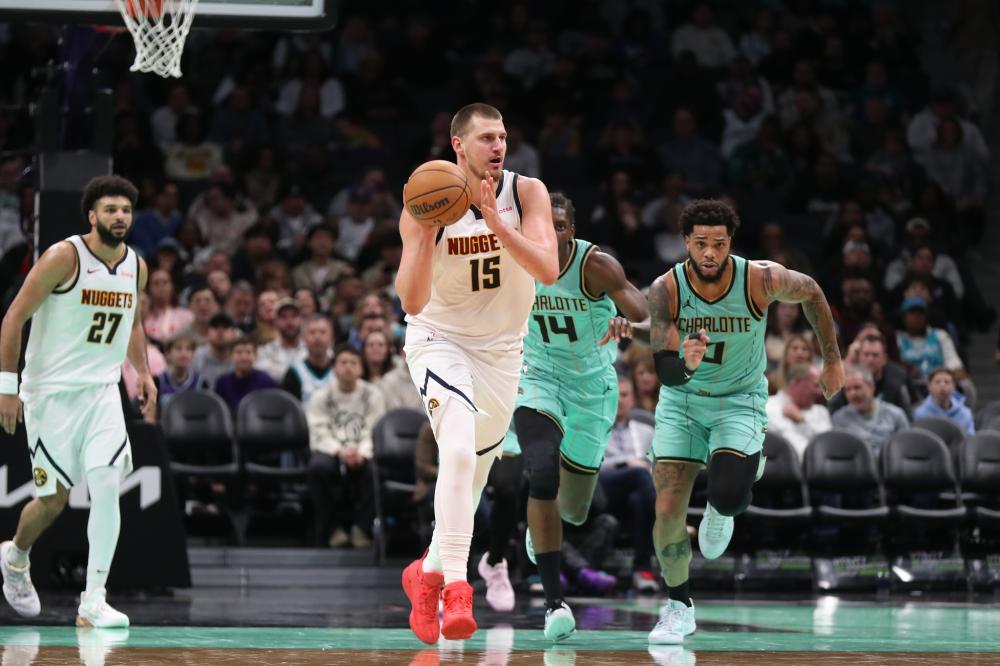 主场上座率 主场上座率