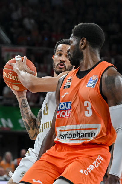 在这段艰难 在这段艰难