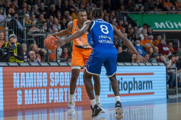 明了自己的 明了自己的