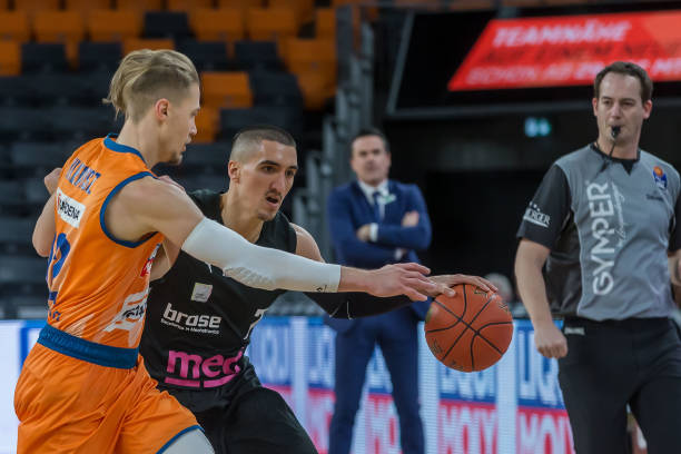 场比赛不仅 场比赛不仅