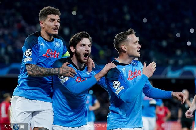 与外部关注 与外部关注